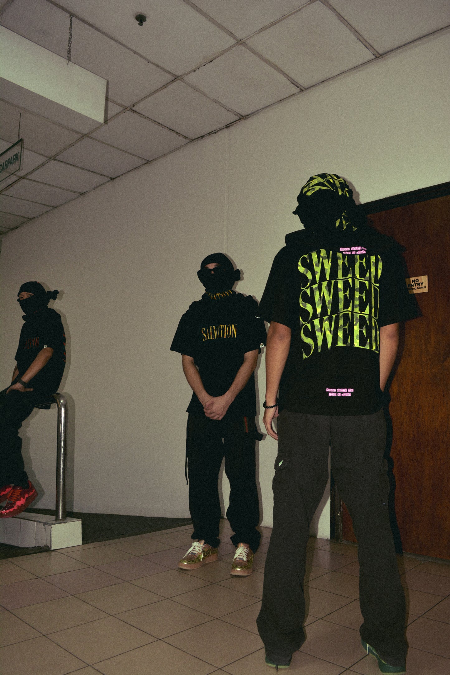 # SWEED SALVATION TEE (GREEN)